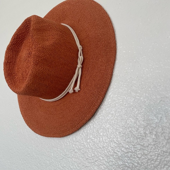 Universal Thread Sun Hat - Picture 2 of 5